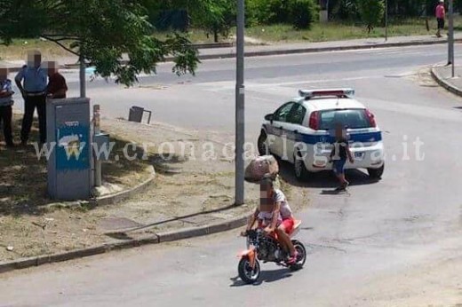 La scena immortalata da un cittadino