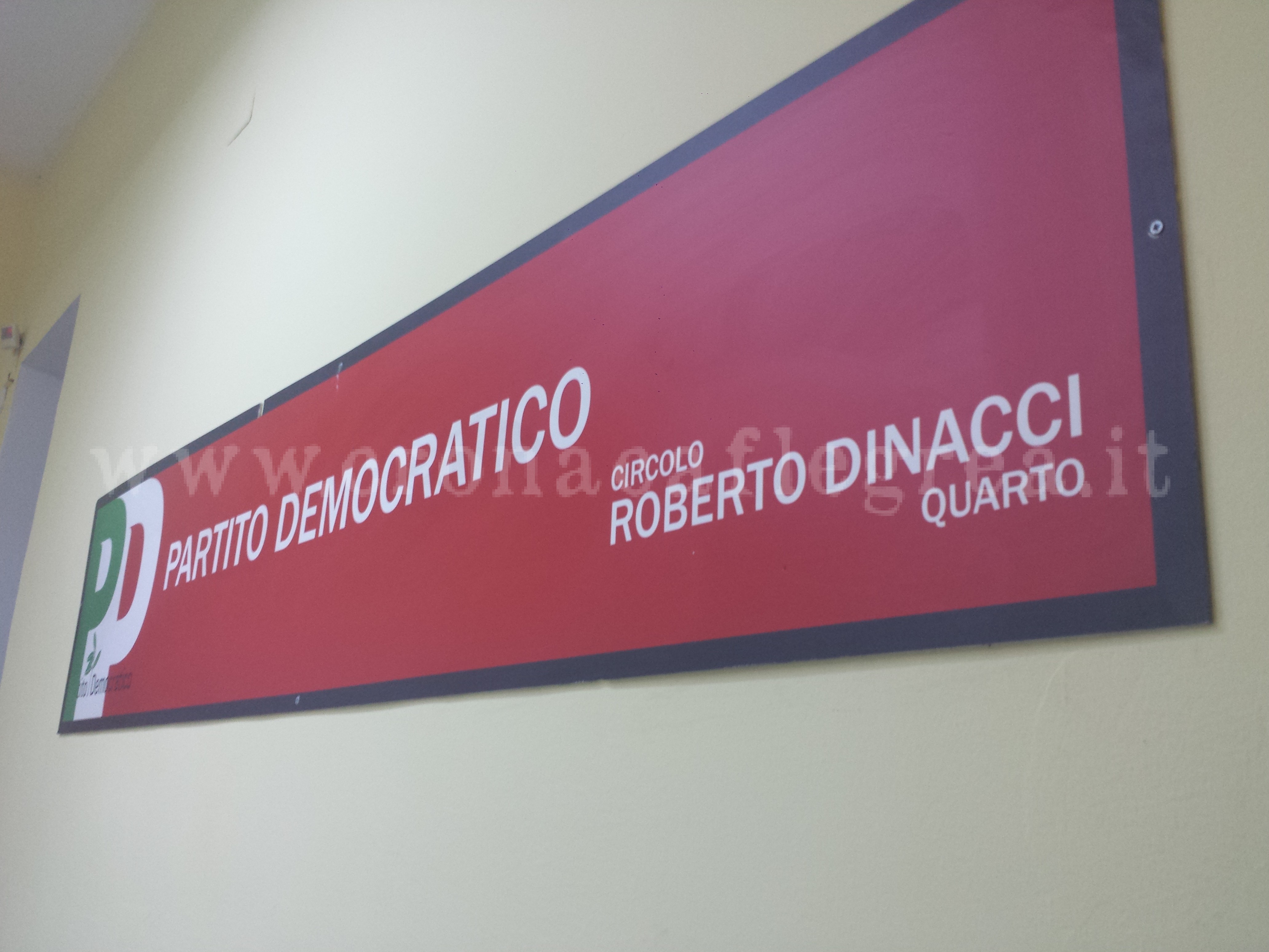 QUARTO/ La minoranza Pd scrive a Renzi: «Serve un commissario, non abbiamo nemmeno una sede»