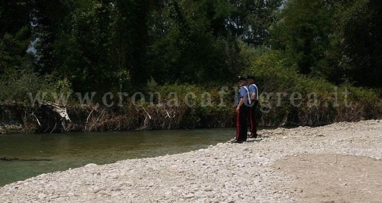 POZZUOLI/ Strappano i divieti e fanno pic-nic in area sequestrata: denunciati 2 puteolani