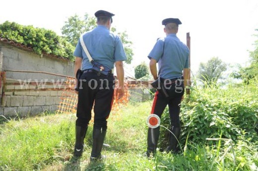 I carabinieri sul luogo del ritrovamento