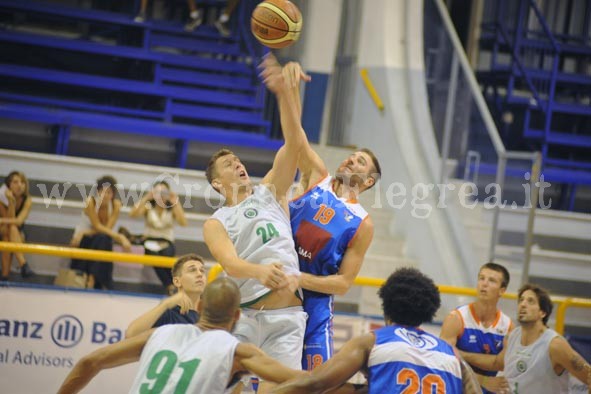 BASKET/ La Virtus soffre, lotta e vince a Forio