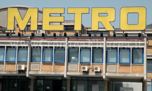 Il megastore all'ingrosso "Metro"