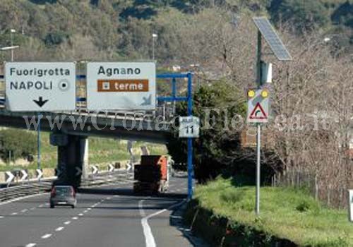 POZZUOLI/ Ruba auto sul Lago d’Averno, inseguito e arrestato in Tangenziale