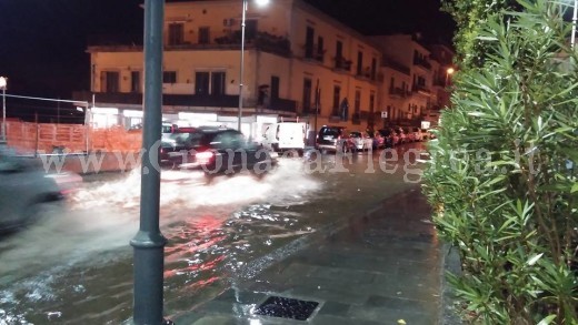 Via Napoli allagata (foto di Antonio Caso)