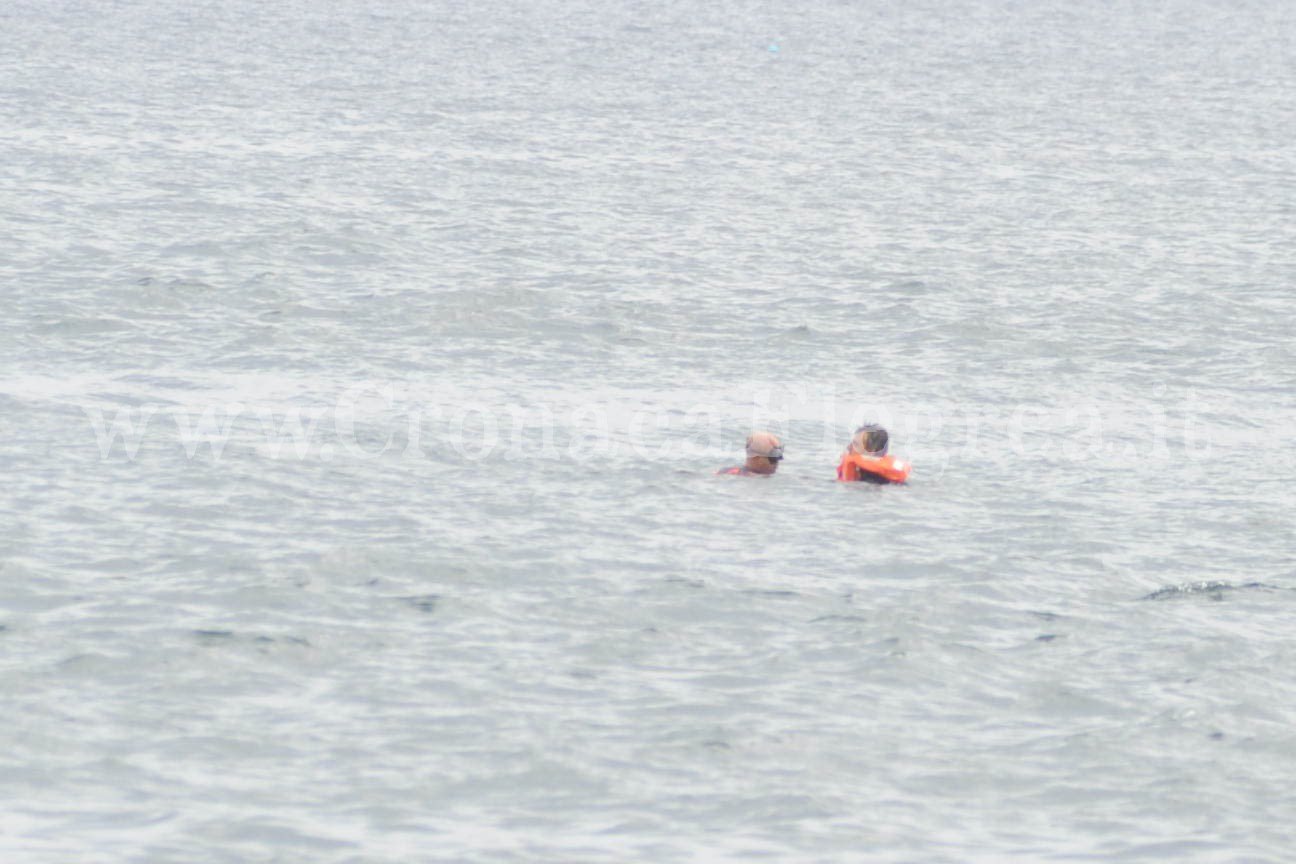 BACOLI/ Bombe e feriti in mare, la Croce Rossa si esercita a Capo Miseno