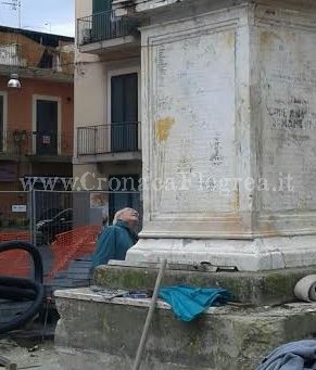 POZZUOLI/ Tra paure e superstizioni Santo Mamozio è pronto per il trasloco – LE FOTO