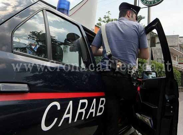 VARCATURO/ Ubriaco alla guida aggredisce i carabinieri: arrestato