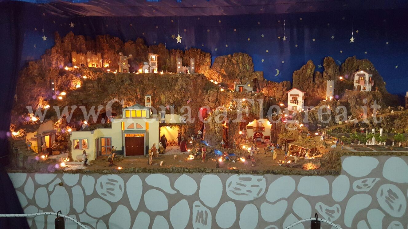 POZZUOLI/ “Sotto al Monte” il primo presepe realizzato dai giovani della parrocchia