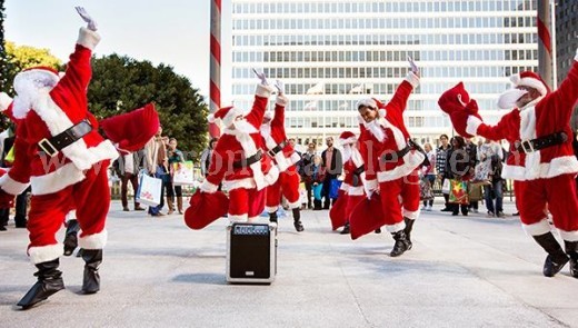 Flash mob per le strade di Pozzuoli