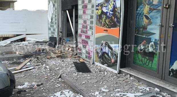 QUARTO/ La paranza dei ragazzini dietro l’attentato a bar e centro scommesse