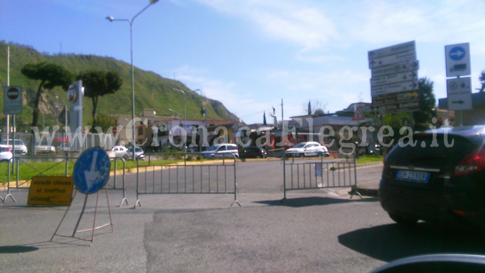 POZZUOLI/ Salta una condotta idrica, traffico in tilt ad Arco Felice