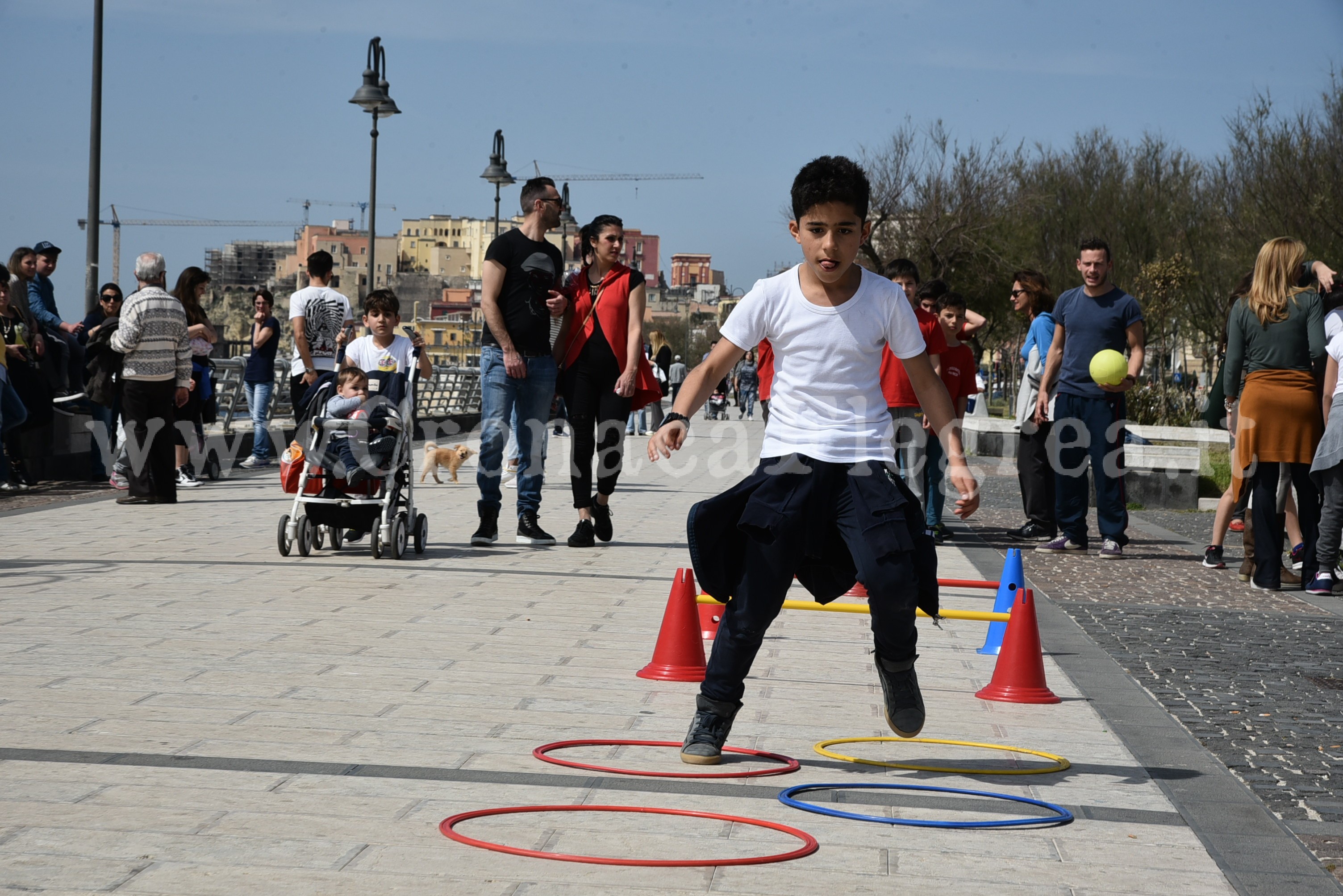 POZZUOLI/ E’ “Festa dello Sport” per gli studenti del Primo Circolo – LE FOTO