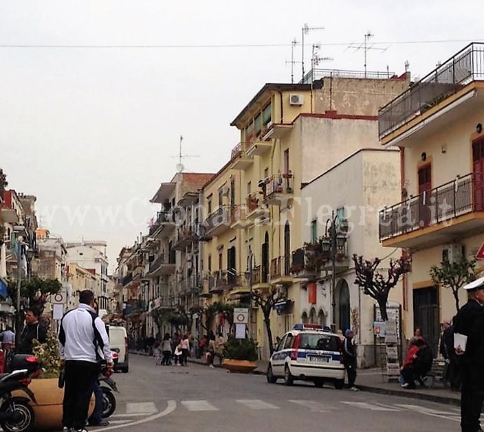 BACOLI/ Ztl nel centro storico, commercianti verso la serrata?