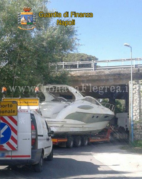 POZZUOLI/ Uno yacht nascosto in campagna, è di un affiliato