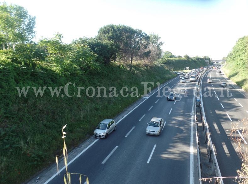 POZZUOLI/ Lavori sulla Variante per una perdita, Monterusciello resta senz’acqua