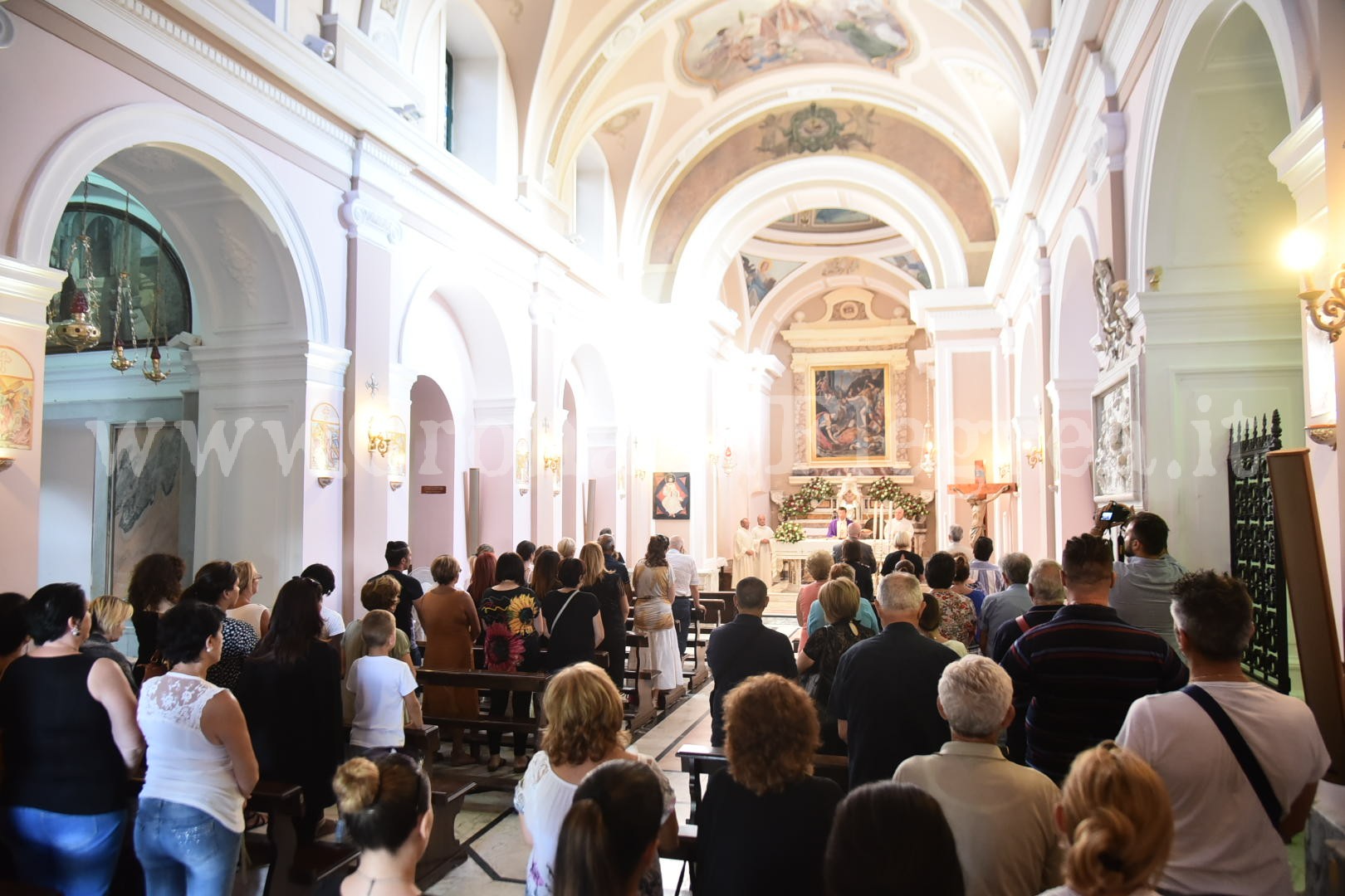 Pozzuoli ricorda le 40 vittime di Monteforte Irpino – LE FOTO