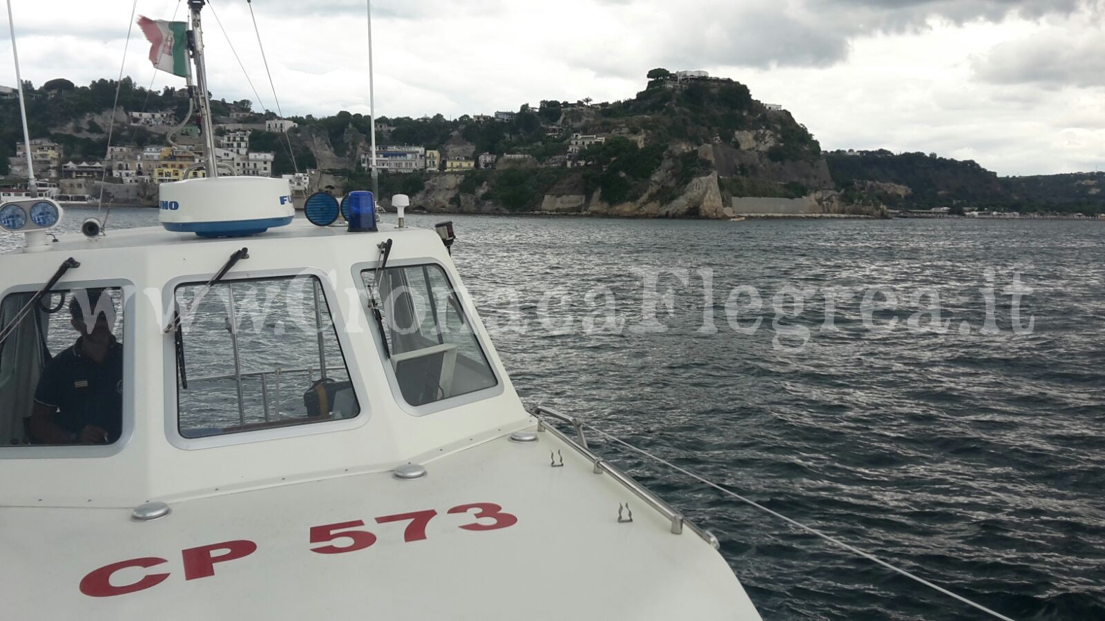 POZZUOLI/ Sub investito da gommone a Lucrino «Sos per i controlli in mare»