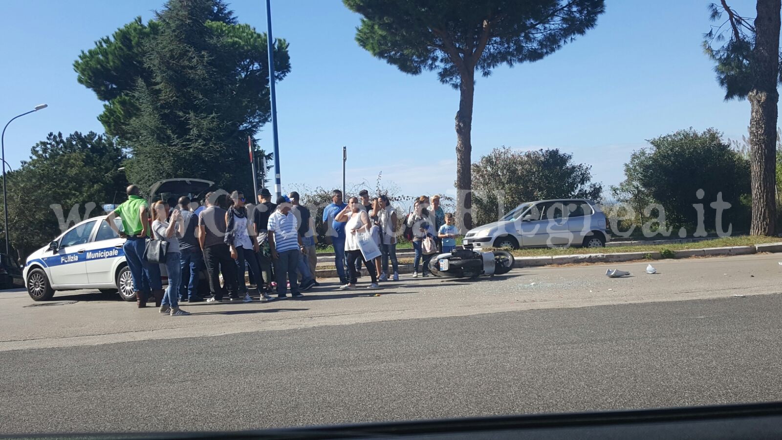 incidente-auto-moto-monterusciello-3