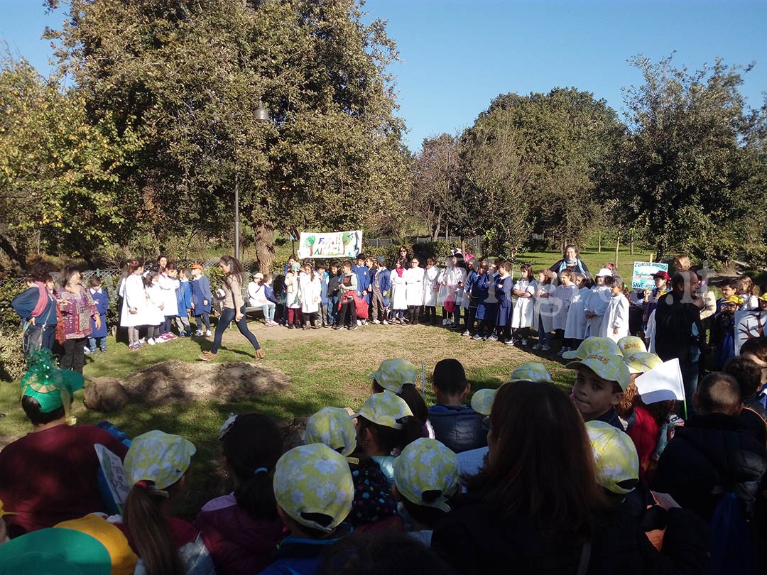 POZZUOLI/ La “Festa dell’Albero” in ricordo delle vittime della criminalità – LE FOTO