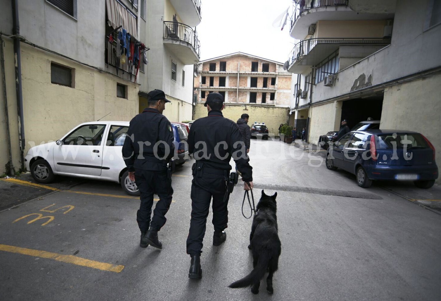 Fendente a piazza di spaccio: arrestati 4 pusher