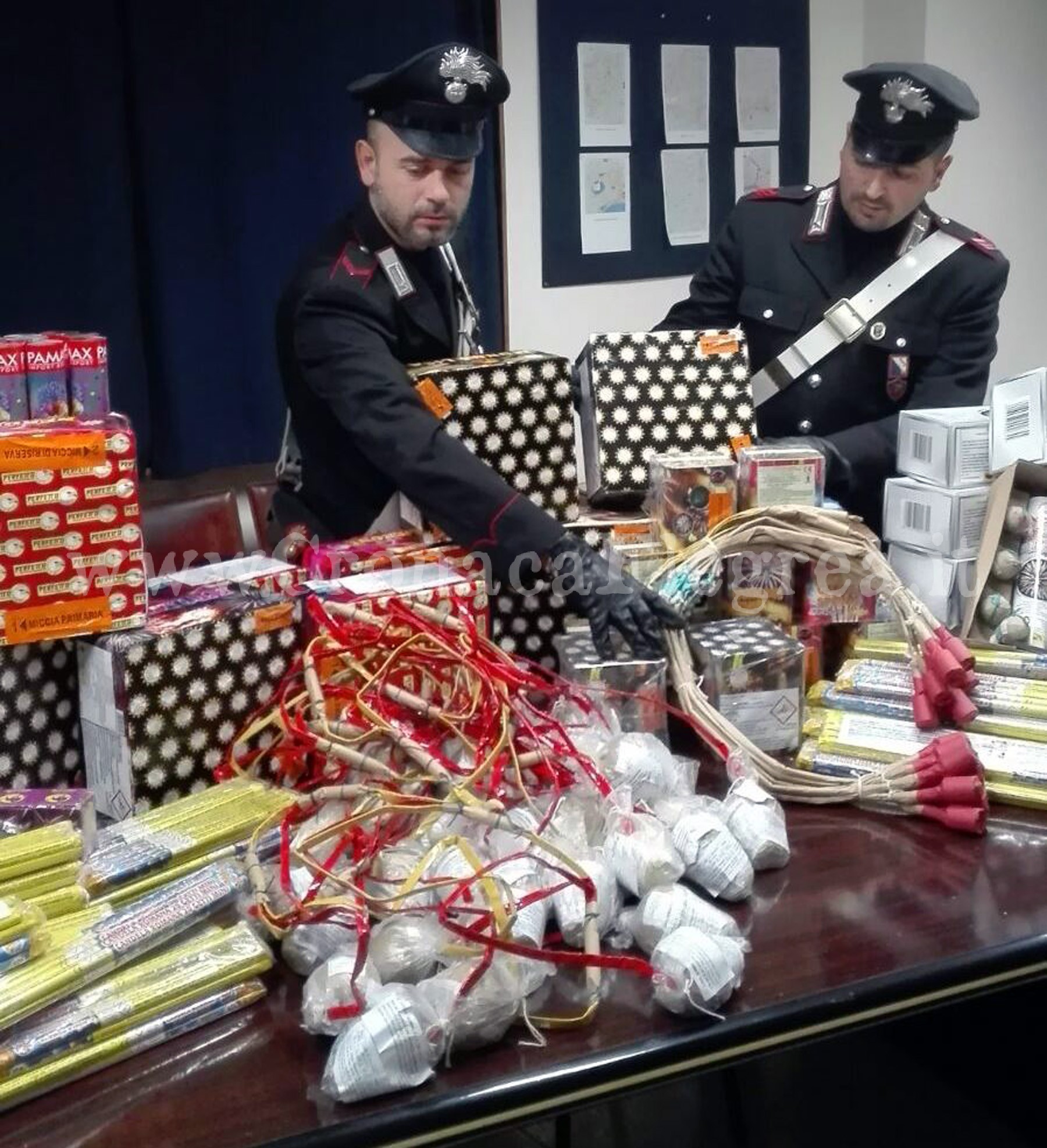 Sequestrati dai carabinieri 3 quintali e mezzo di botti illegali