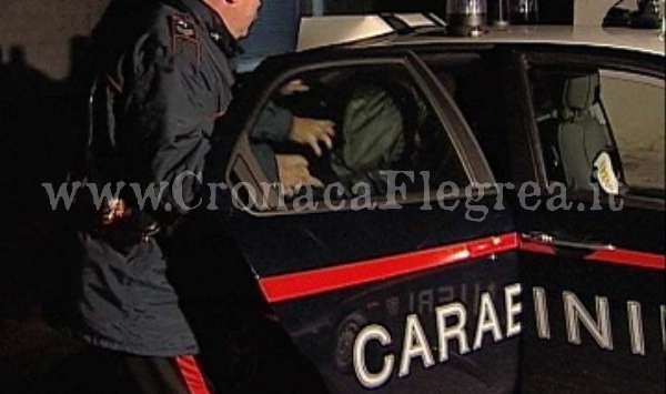 QUARTO/ Spacciava cocaina e marijuana da casa, pusher arrestato dai carabinieri