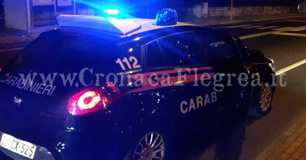 Rapinati mentre comprano le graffe: notte da incubo per una comitiva