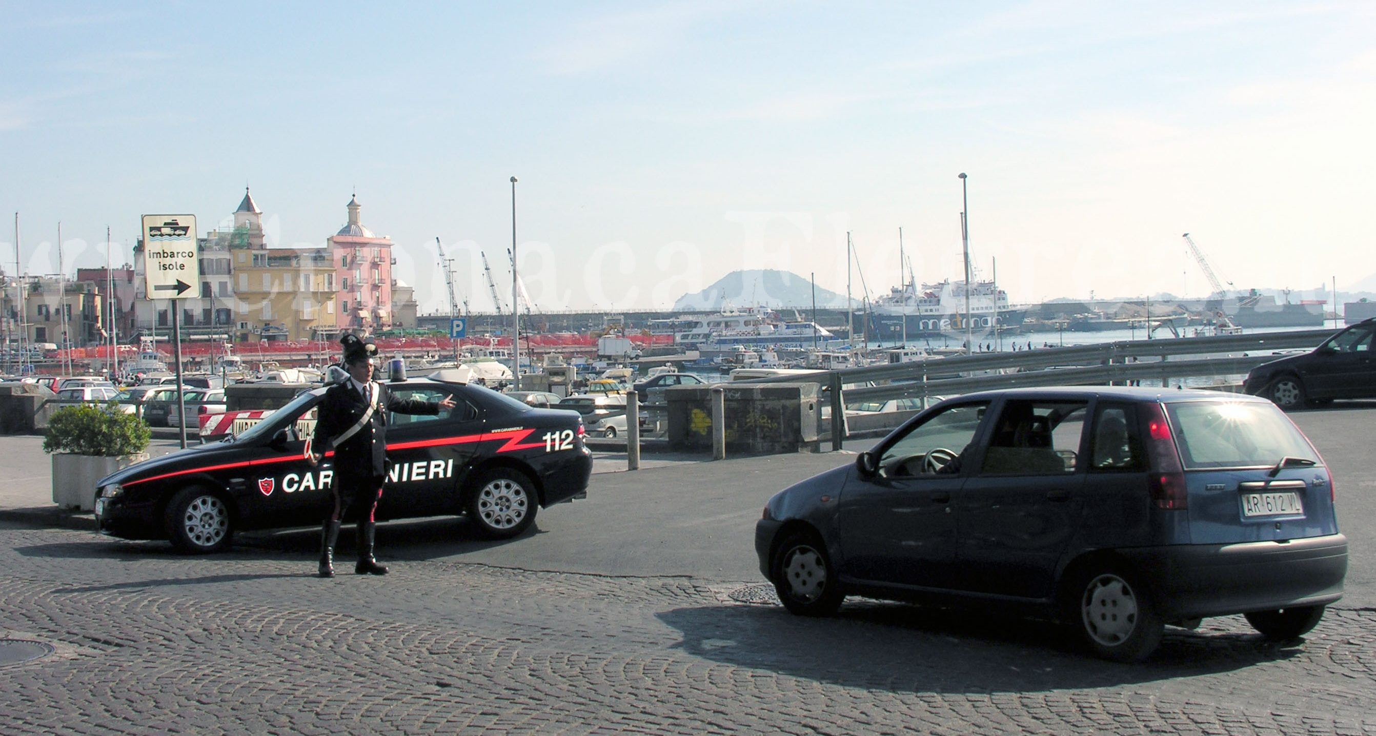 POZZUOLI-QUARTO/ Controlli durante la movida, arresti e denunce dei carabinieri