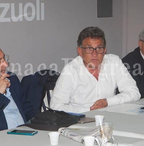 POZZUOLI/ Monaco risponde a Figliolia: «Caro sindaco, non siamo in Russia»