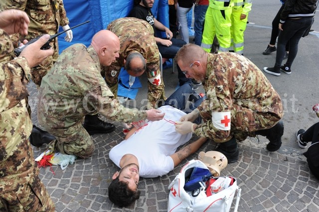 Terremoto a Pozzuoli: scattano i soccorsi – LE FOTO