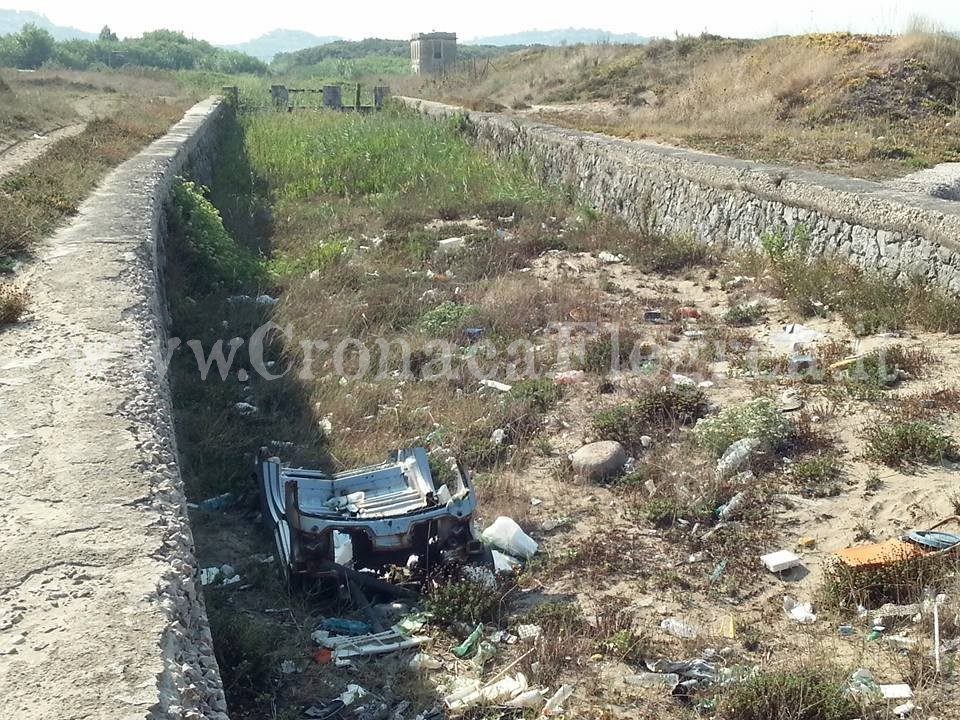 BACOLI/ Lago Fusaro, foci ostruite dai rifiuti: ennesimo Sos