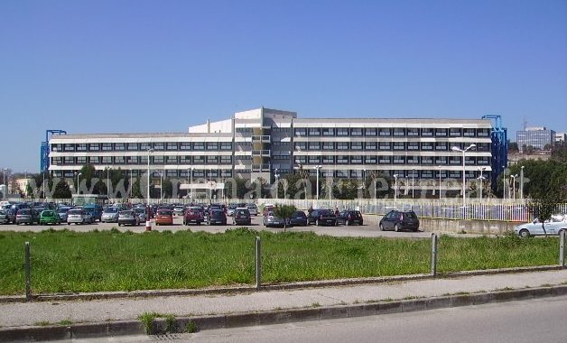 POZZUOLI/ Ancora violenza in ospedale: picchiato un medico