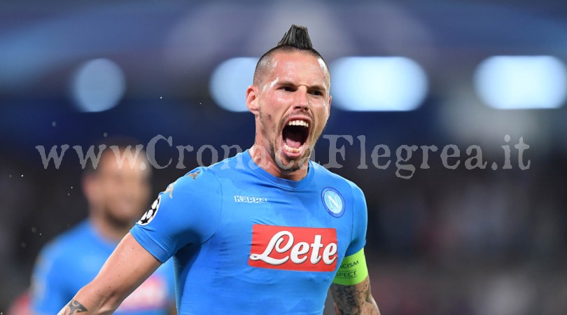 Hamsik come Maradona: per lui un murales nella piazza di Quarto