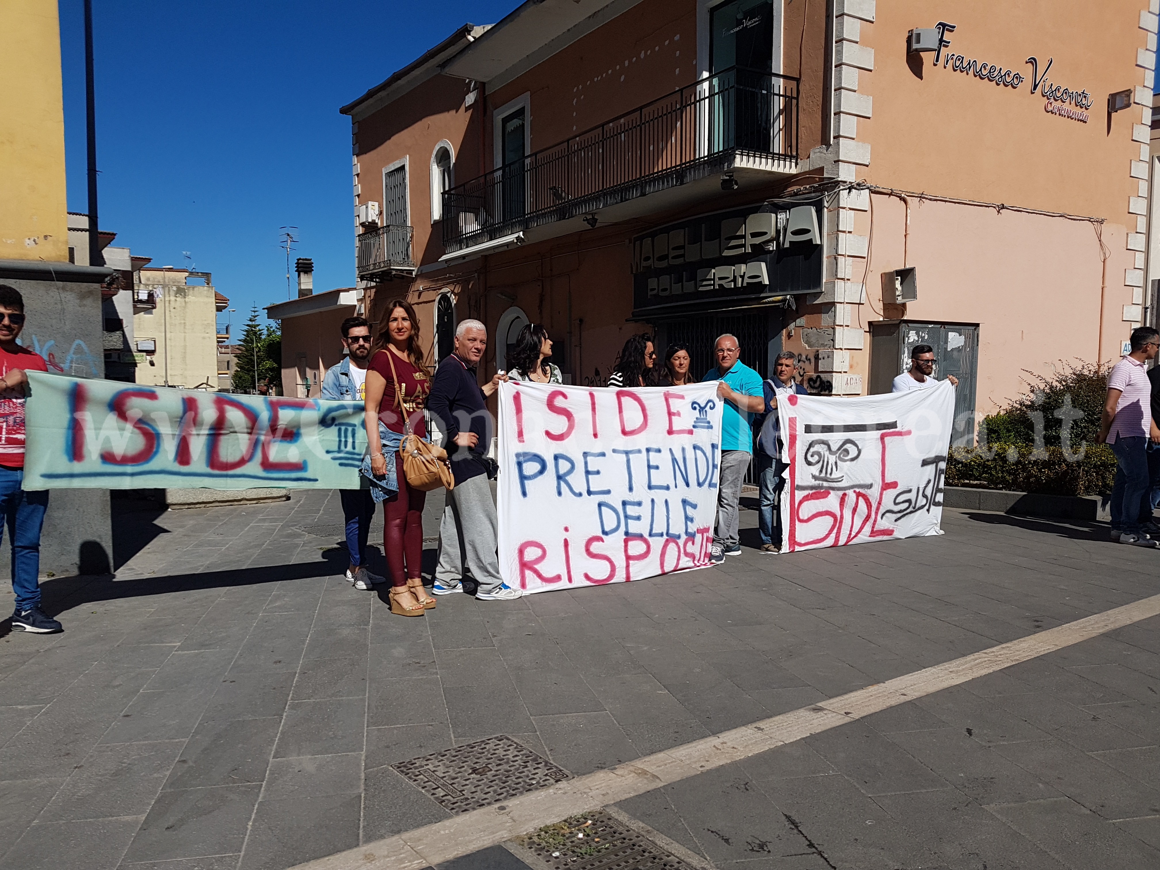 POZZUOLI/ Centro Iside a rischio chiusura, sos al governatore De Luca