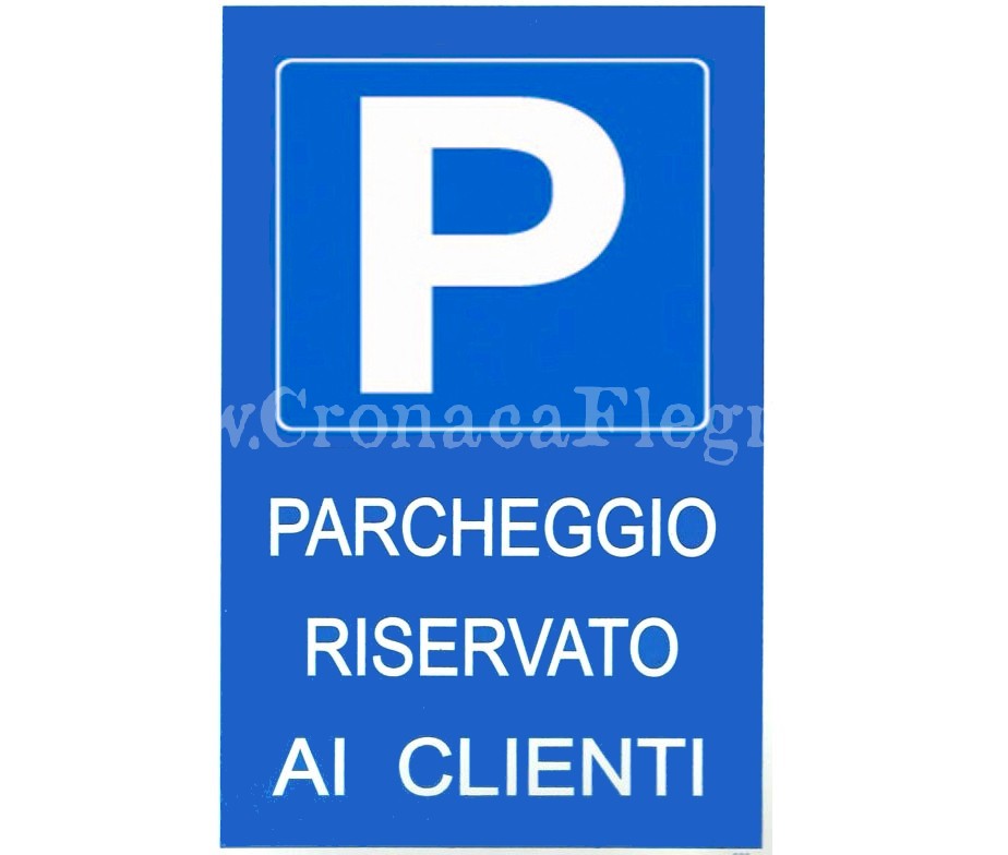 QUARTO/ “Parcheggio riservato ai clienti”: è un cartello illegale?