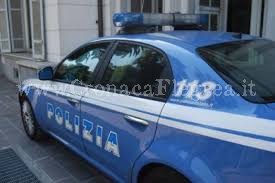 Picchia e perseguita l’ex fidanzato: arrestata 21enne