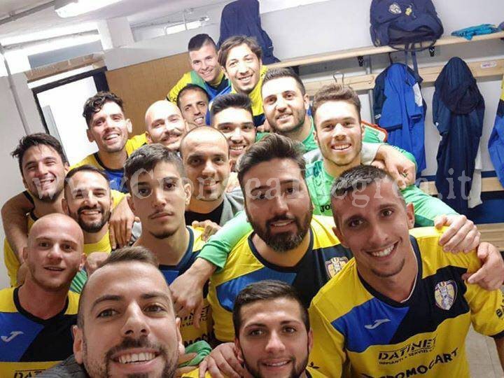 CALCIO A 5/ Prosegue la marcia trionfale della Real Pozzuoli: battuto anche il Monello Boys