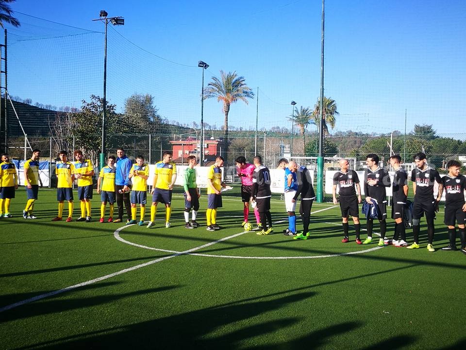 CALCIO A 5/Real Pozzuoli in fuga solitaria: Chiaiano battuto 2-0