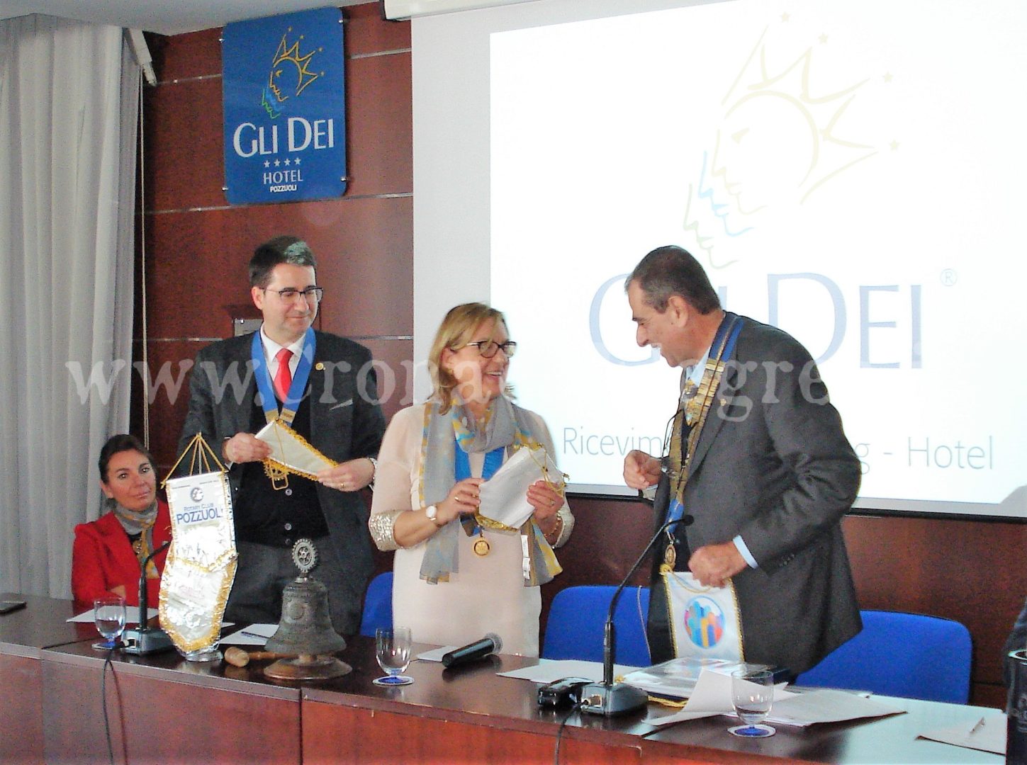 Assemblea al Rotary di Pozzuoli con il governatore Lucania