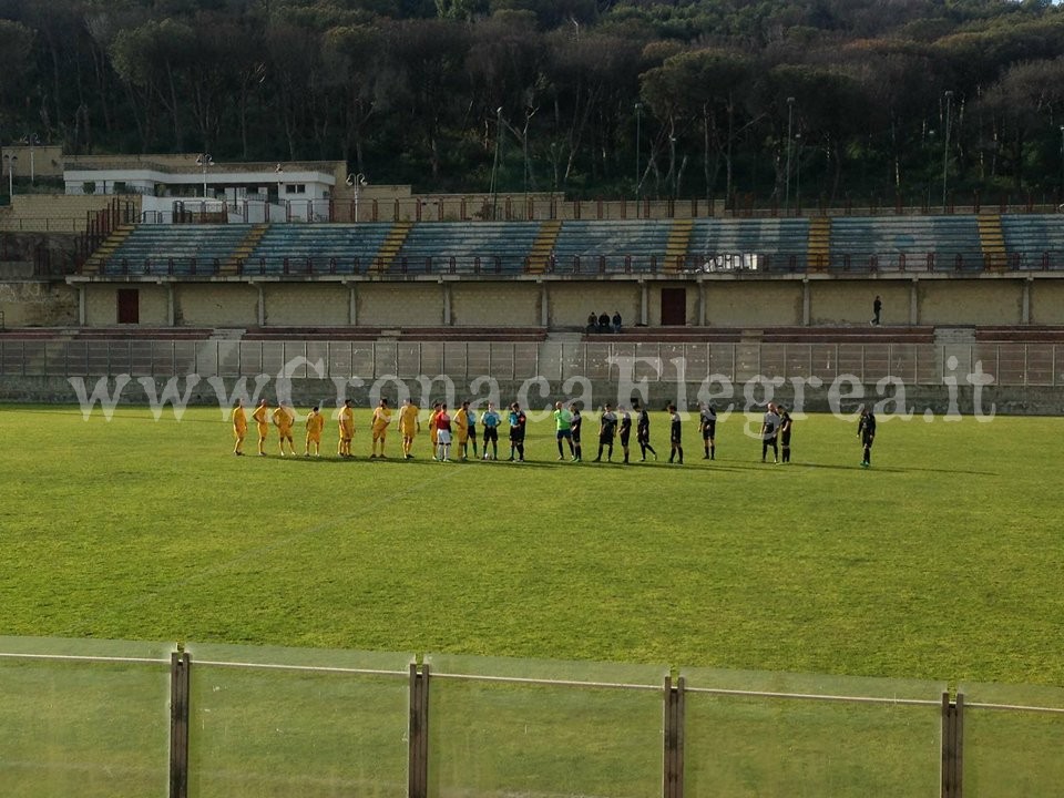 FLASH-CALCIO/ Il Rione Terra dura solo un tempo: al Conte passa il San Giuseppe