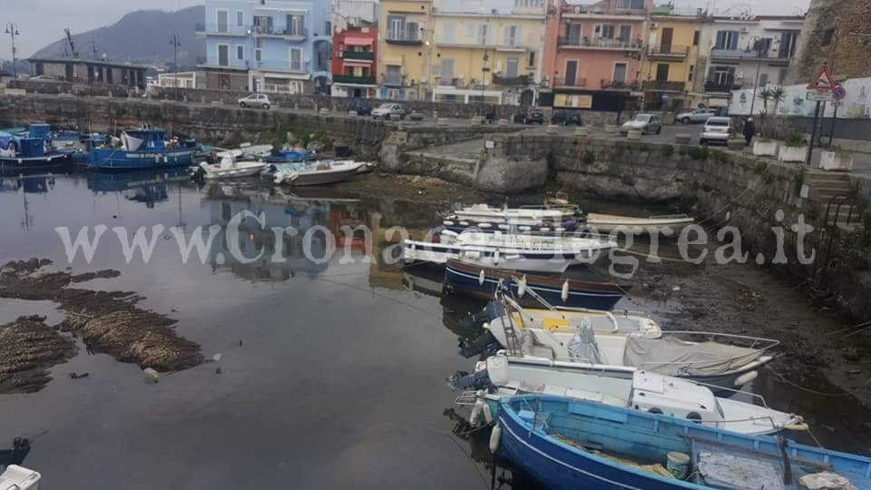 Darsena “secca”: Pozzuoli diventa come Venezia