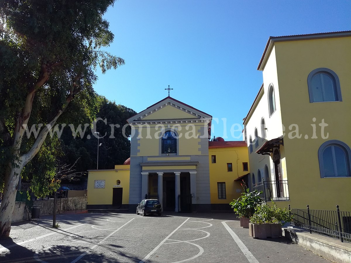 POZZUOLI/ Clochard aggredisce passante nei pressi del Santuario di San Gennaro