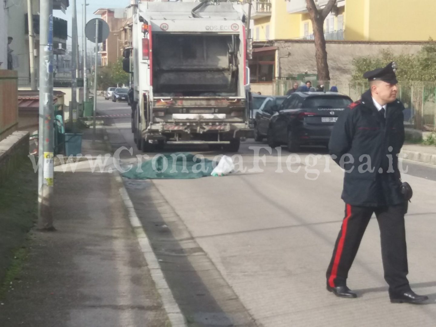 Tragedia a Quarto: 64enne travolto e ucciso da un camion dei rifiuti