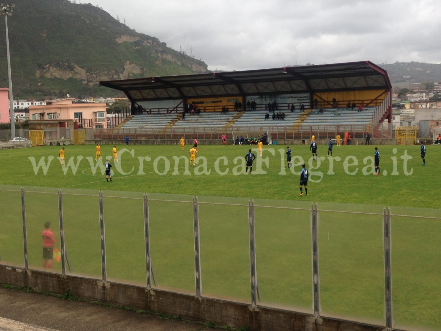 CALCIO/ Manita del Rione Terra, show al Conte