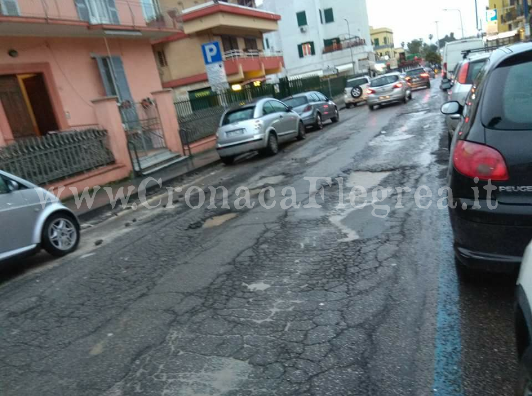 POZZUOLI/ Lavori al manto stradale: chiude via Montenuovo ad Arco Felice