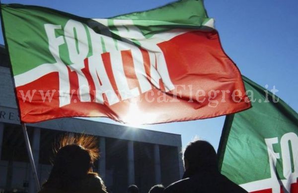 Forza Italia torna a Pozzuoli e apre la sede del partito