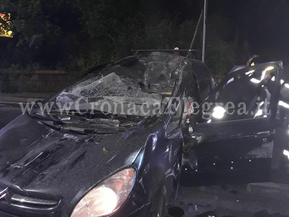 POZZUOLI/ Spaventoso incidente nella notte: 5 feriti – LE FOTO