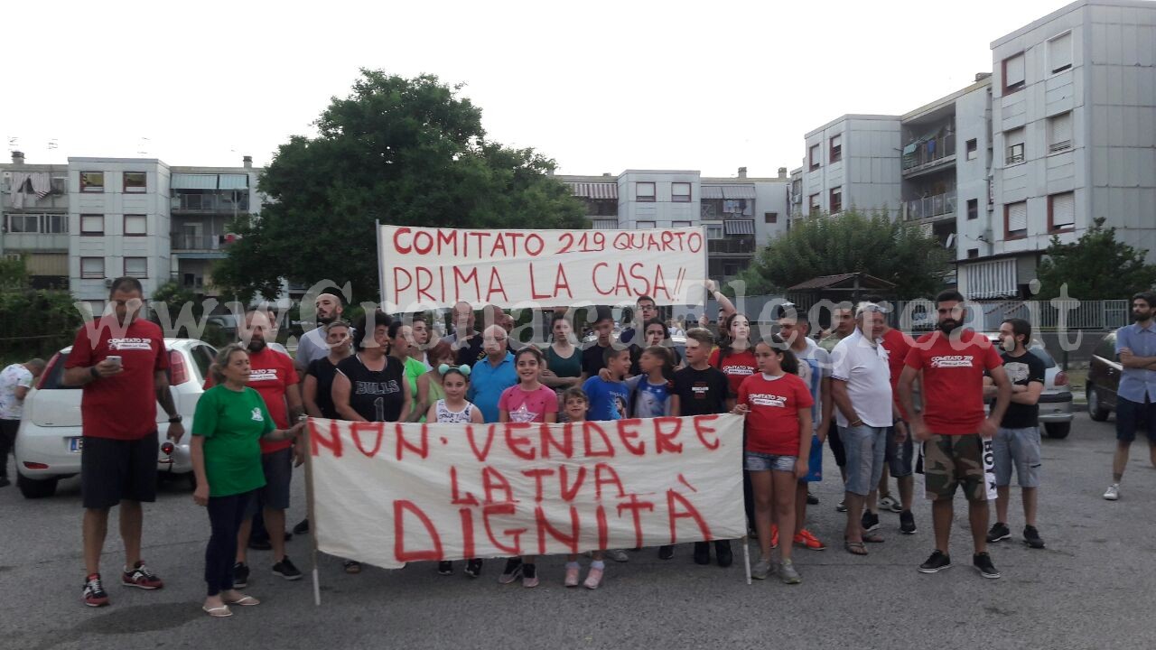 QUARTO/ Diritto alla casa, corteo per le strade della città