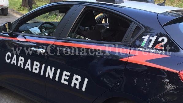 Picchiava i genitori per avere i soldi per la droga: 27enne arrestato dai carabinieri