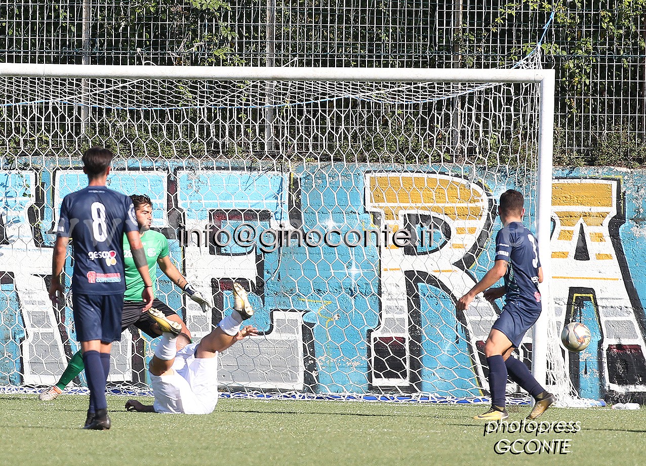 CALCIO/ Eccellenza: Puteolana battuta in trasferta, la Flegrea non va oltre il pari